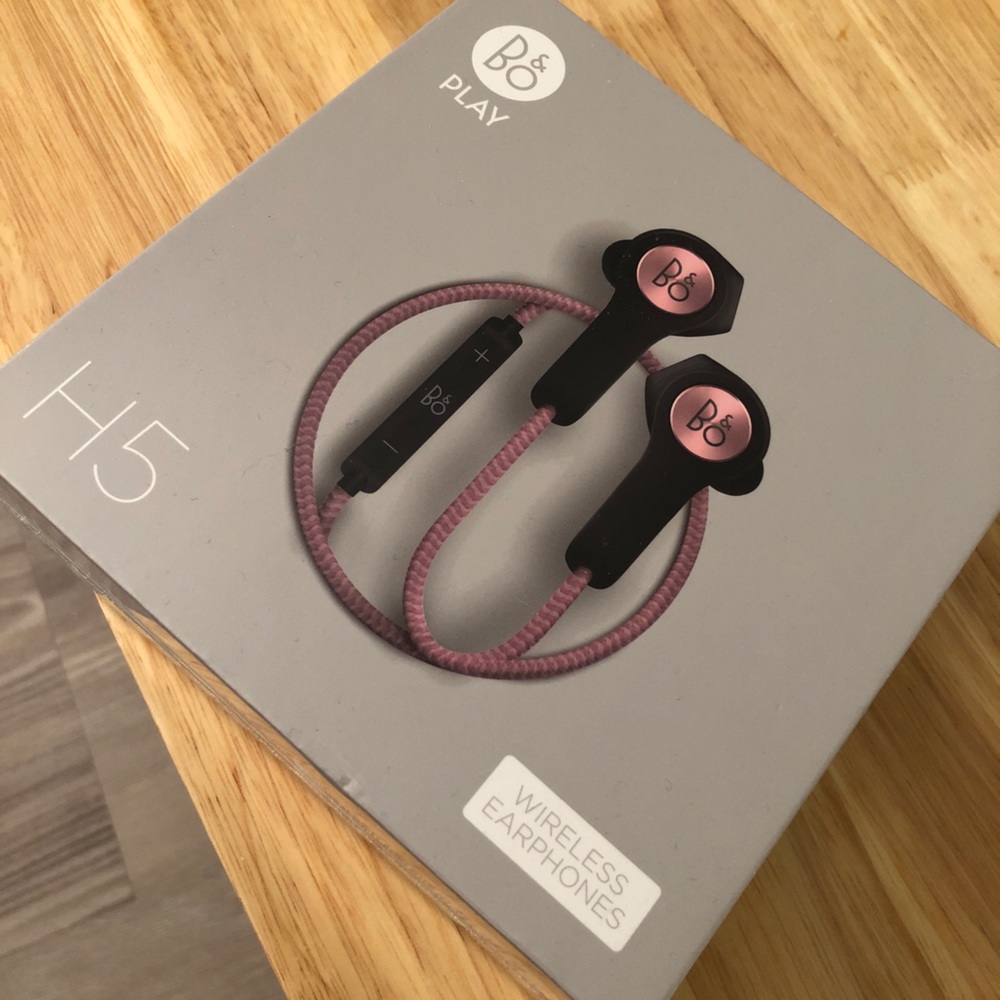 Bang & Olufsen H5 Wireless Earphones